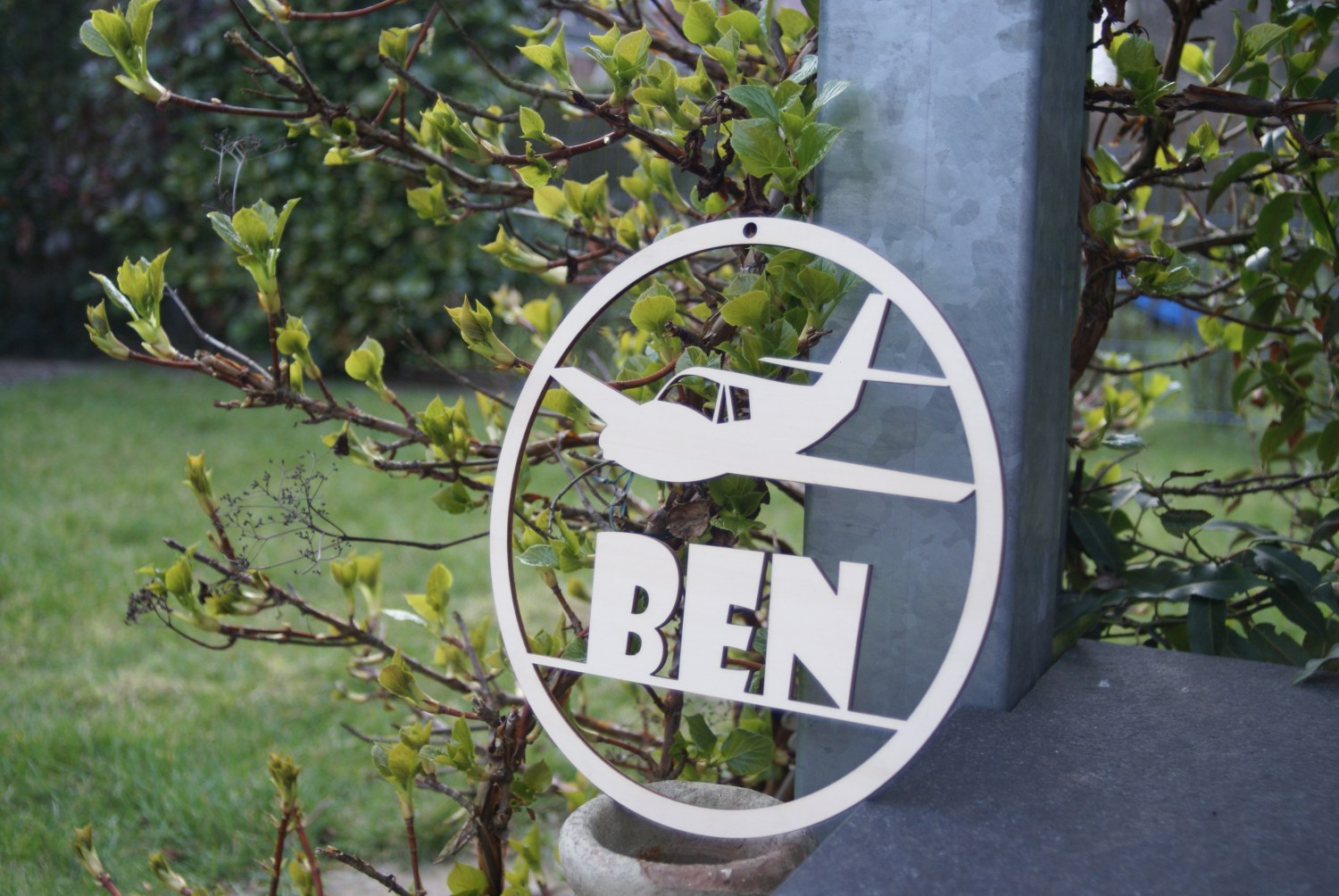 Lasercutting Rund Flugzeug Name
